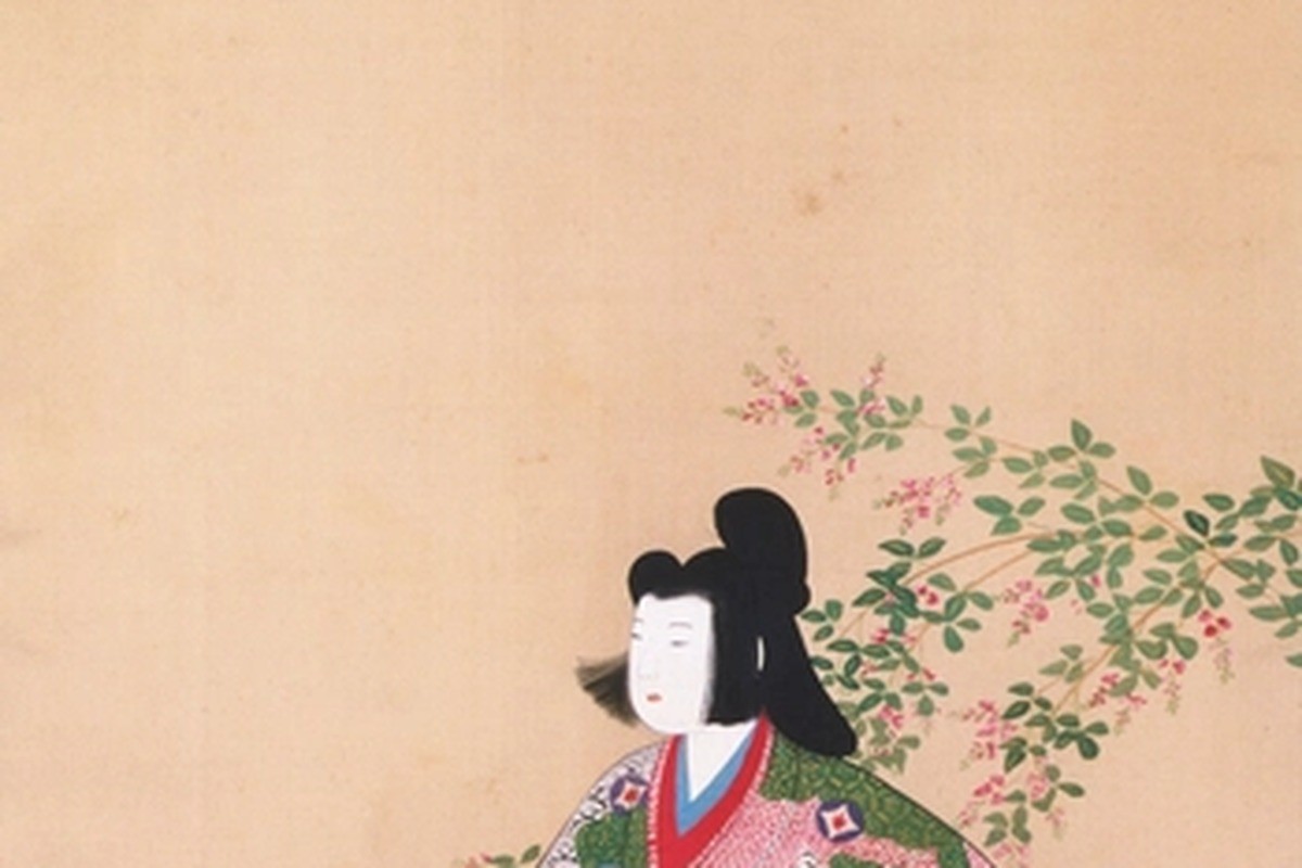 Mulher com kimono colorido e penteado japonês aparece ao lado de galho florido.